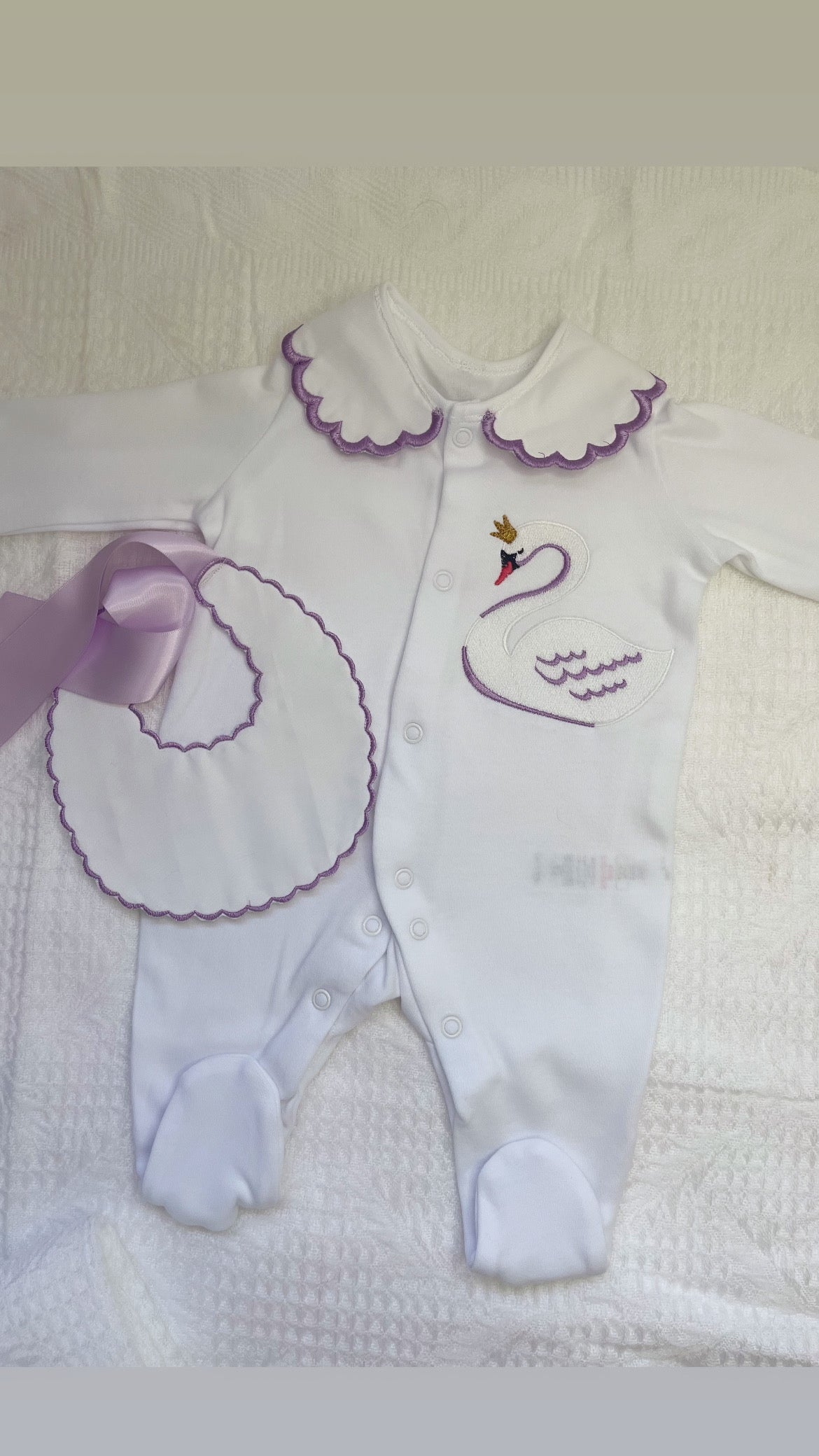 Lilac Swan full set - READY TO POST